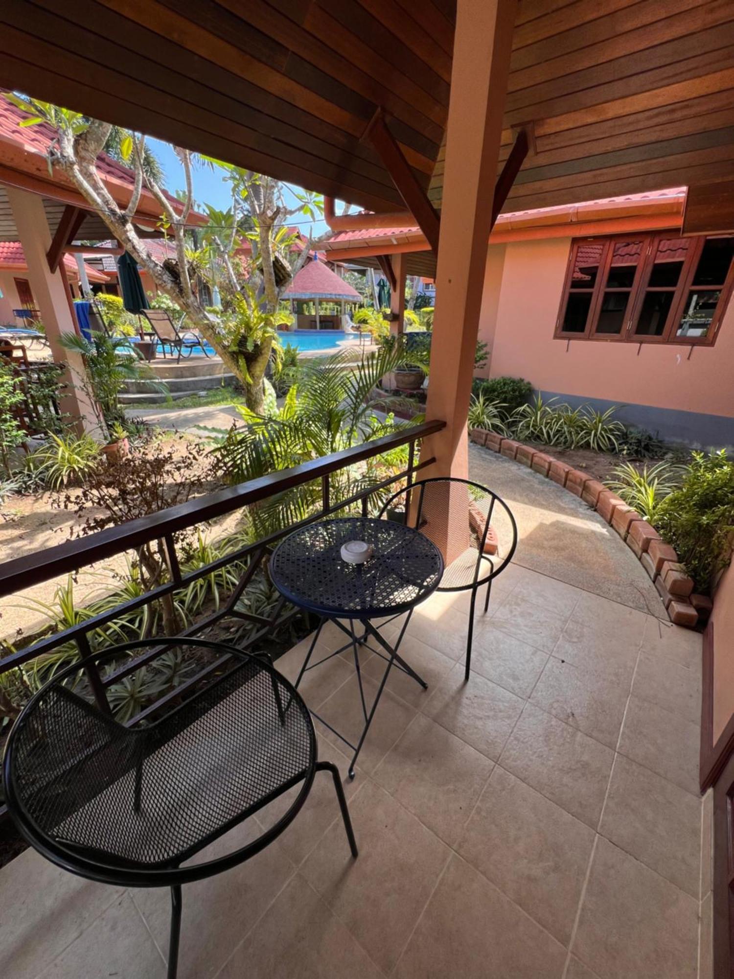 The Pace Phuket Boutique Resort Rawai エクステリア 写真